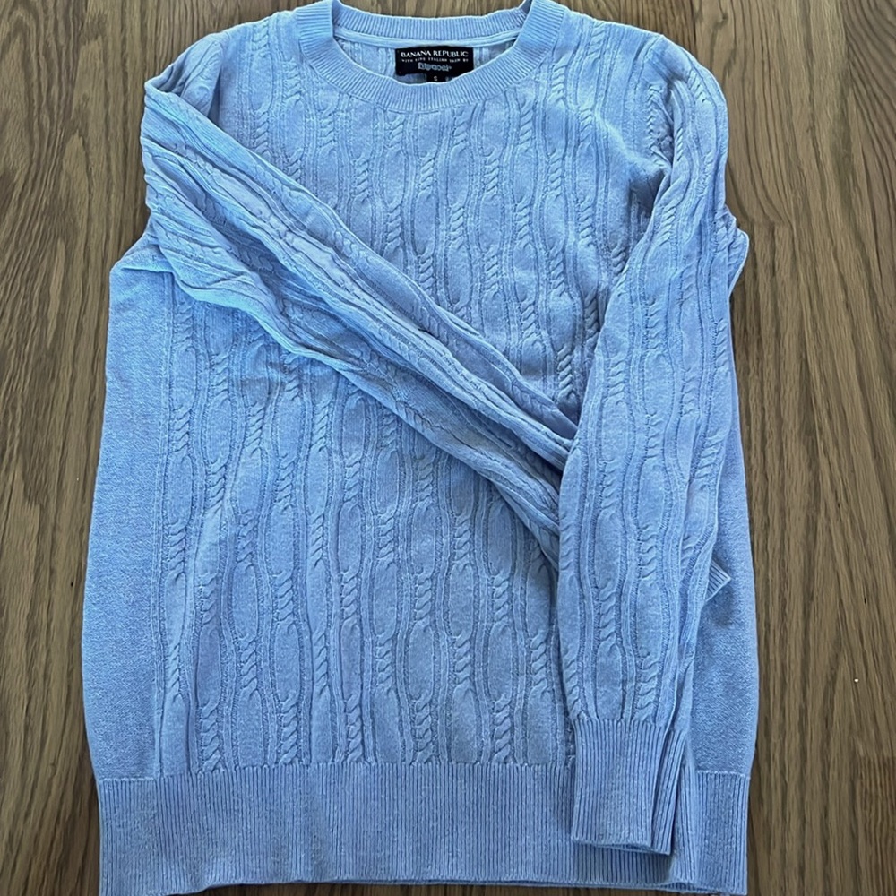 Soft Italian Merino Wool sweater, size S